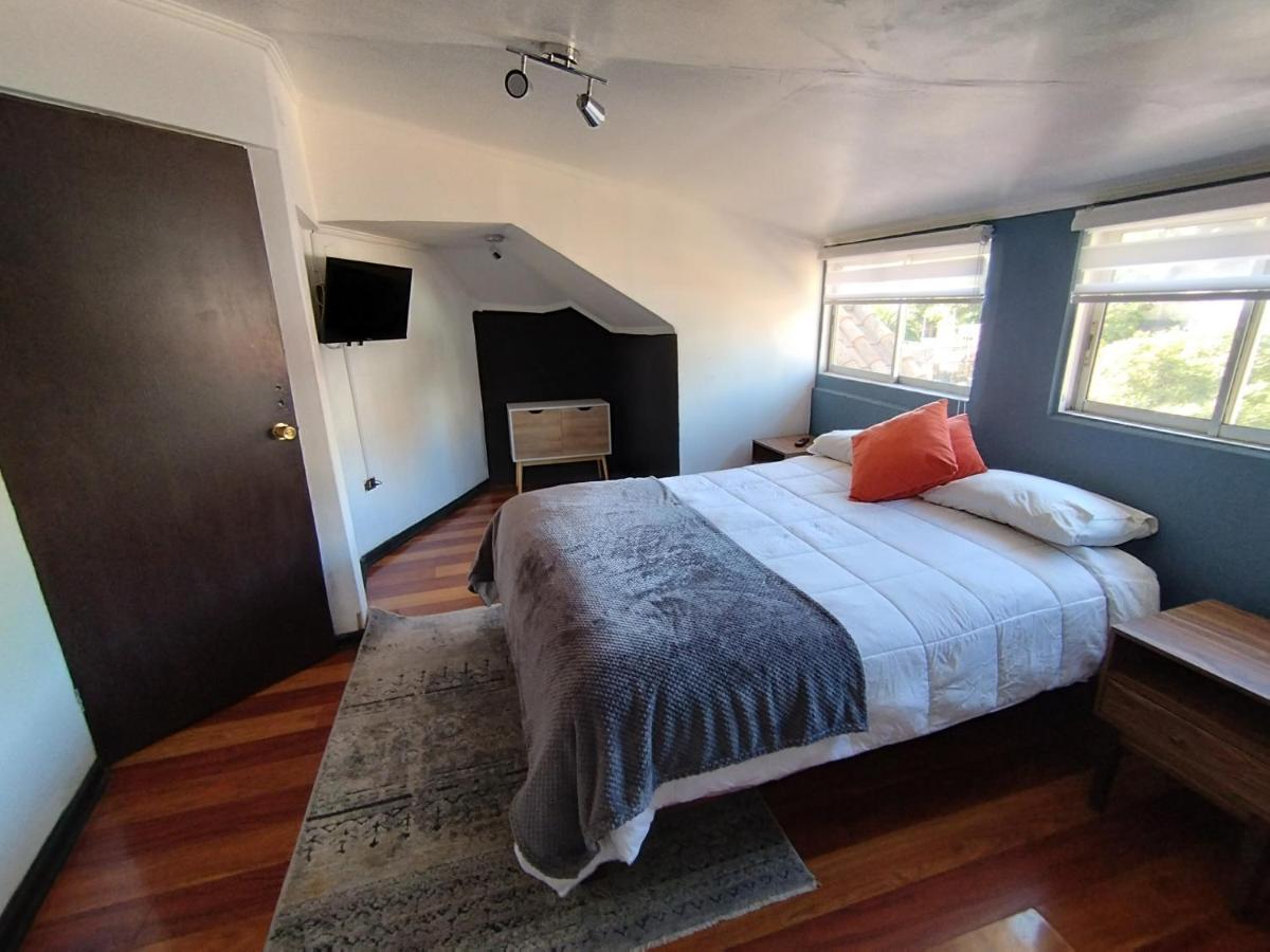וינה דל מר Hostal Casa Lhotse מראה חיצוני תמונה